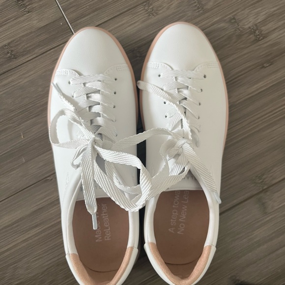 White everlane sneakers brand new size 7 - Picture 5 of 5